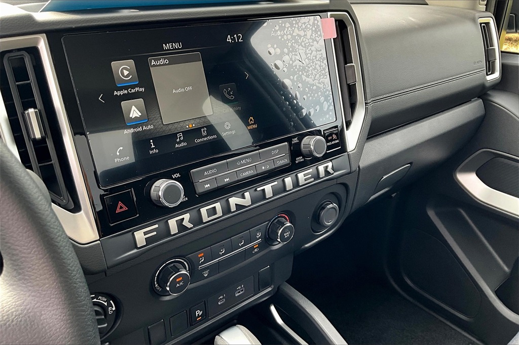 2025 Nissan Frontier SV - Photo 26