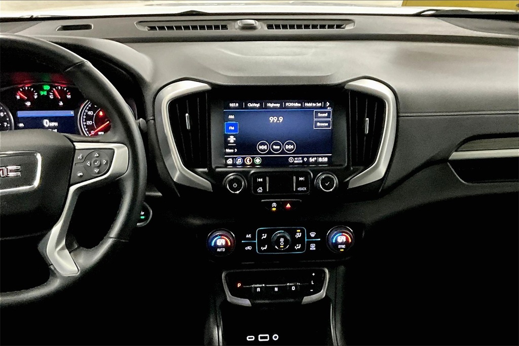 2023 GMC Terrain SLT - Photo 18