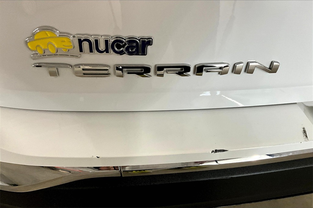 2023 GMC Terrain SLT - Photo 28