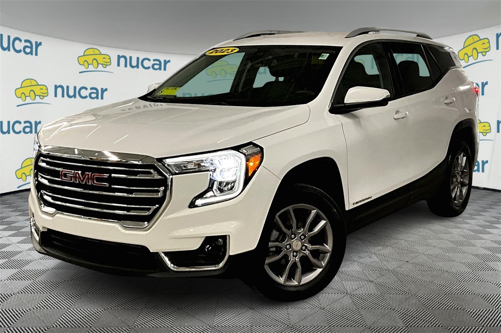 2023 GMC Terrain SLT - Photo 3