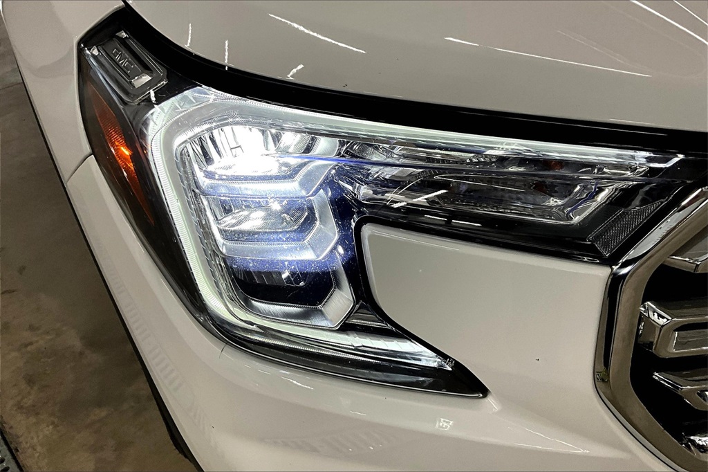 2023 GMC Terrain SLT - Photo 32