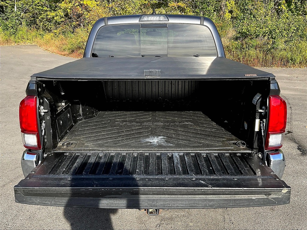 2017 Toyota Tacoma TRD Off-Road - Photo 28