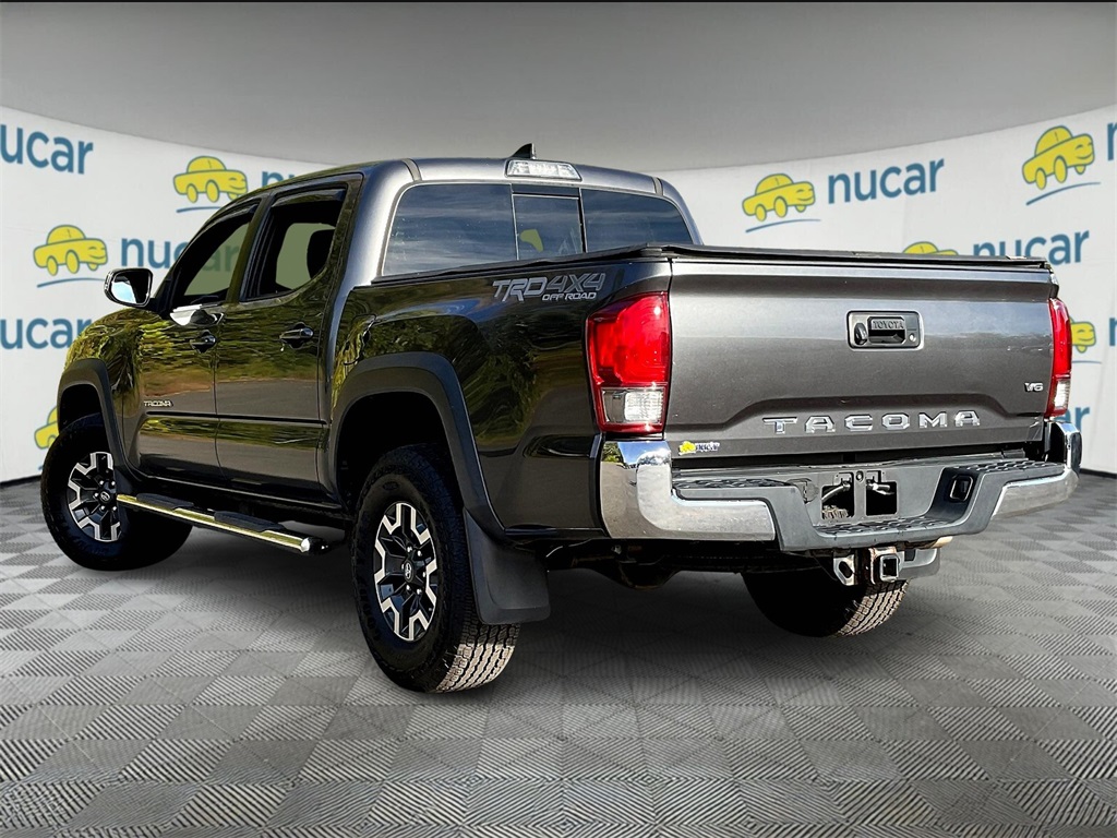 2017 Toyota Tacoma TRD Off-Road - Photo 4
