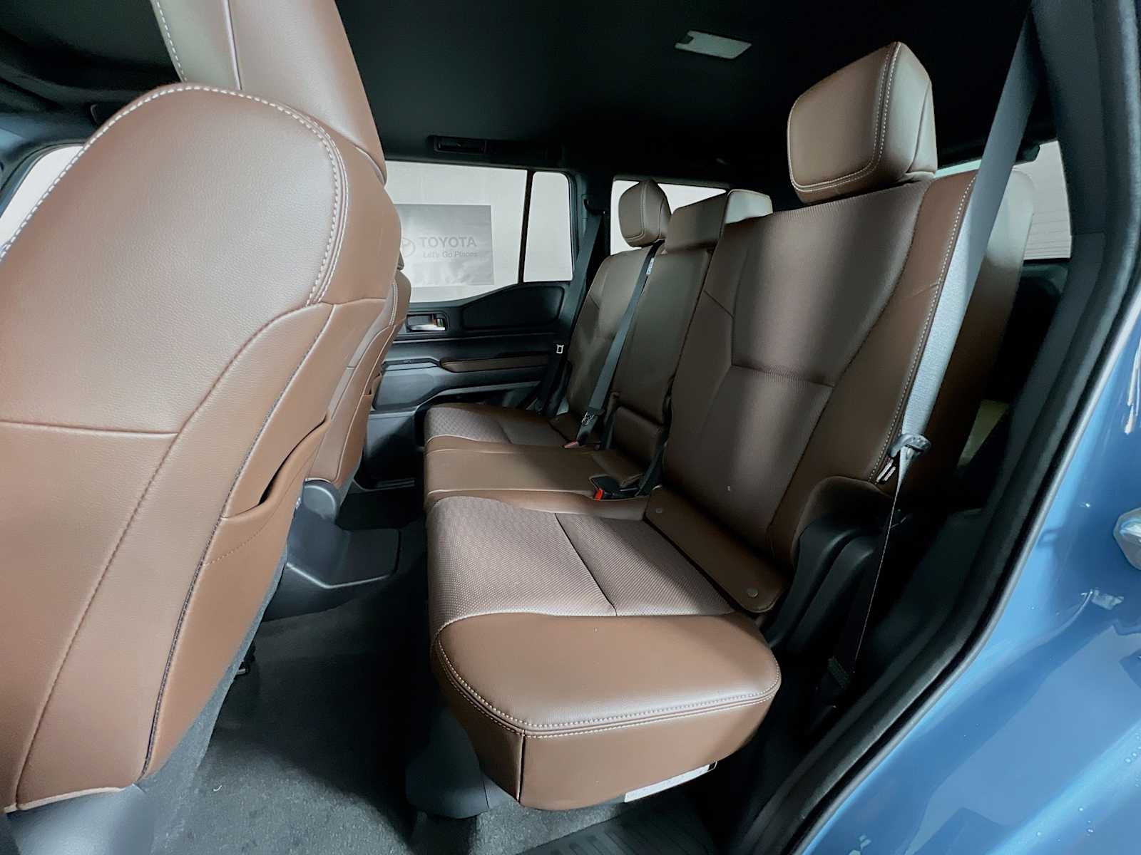 2025 Toyota Land Cruiser  - Photo 13