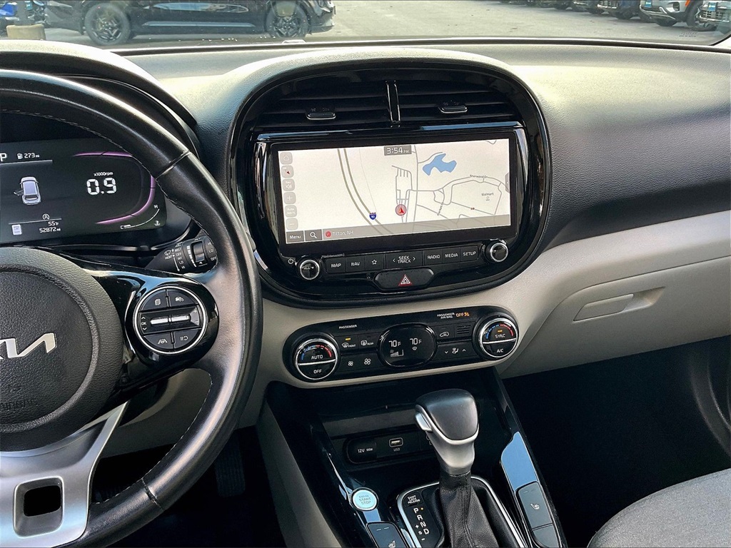 2023 Kia Soul EX - Photo 17
