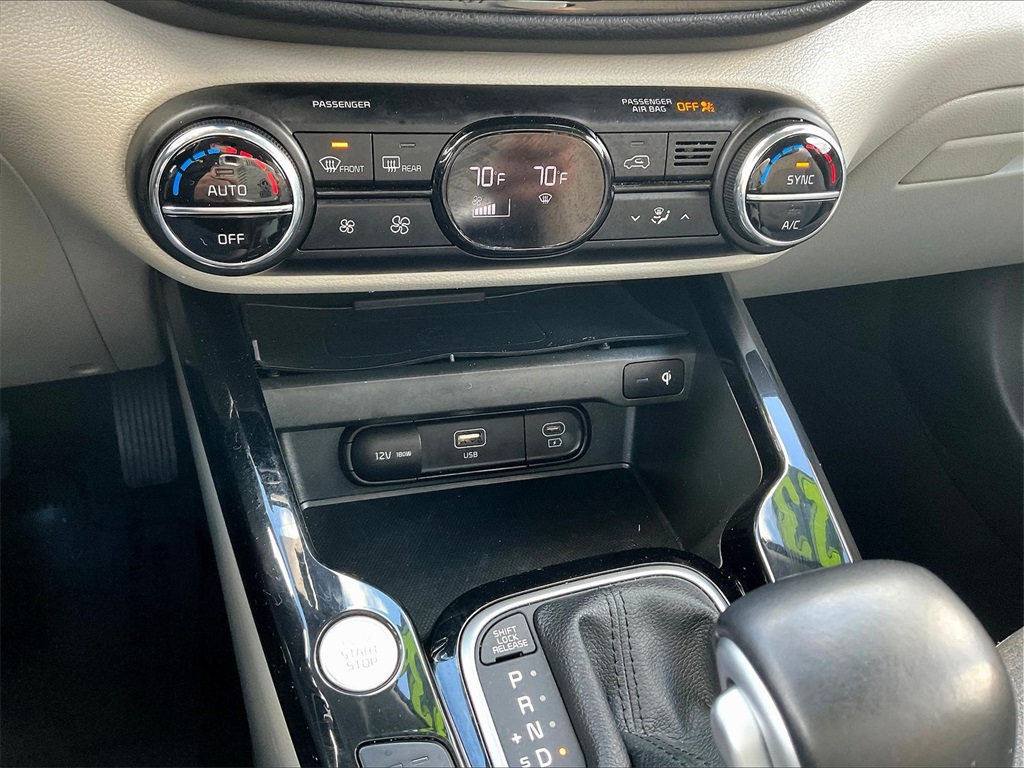 2023 Kia Soul EX - Photo 25