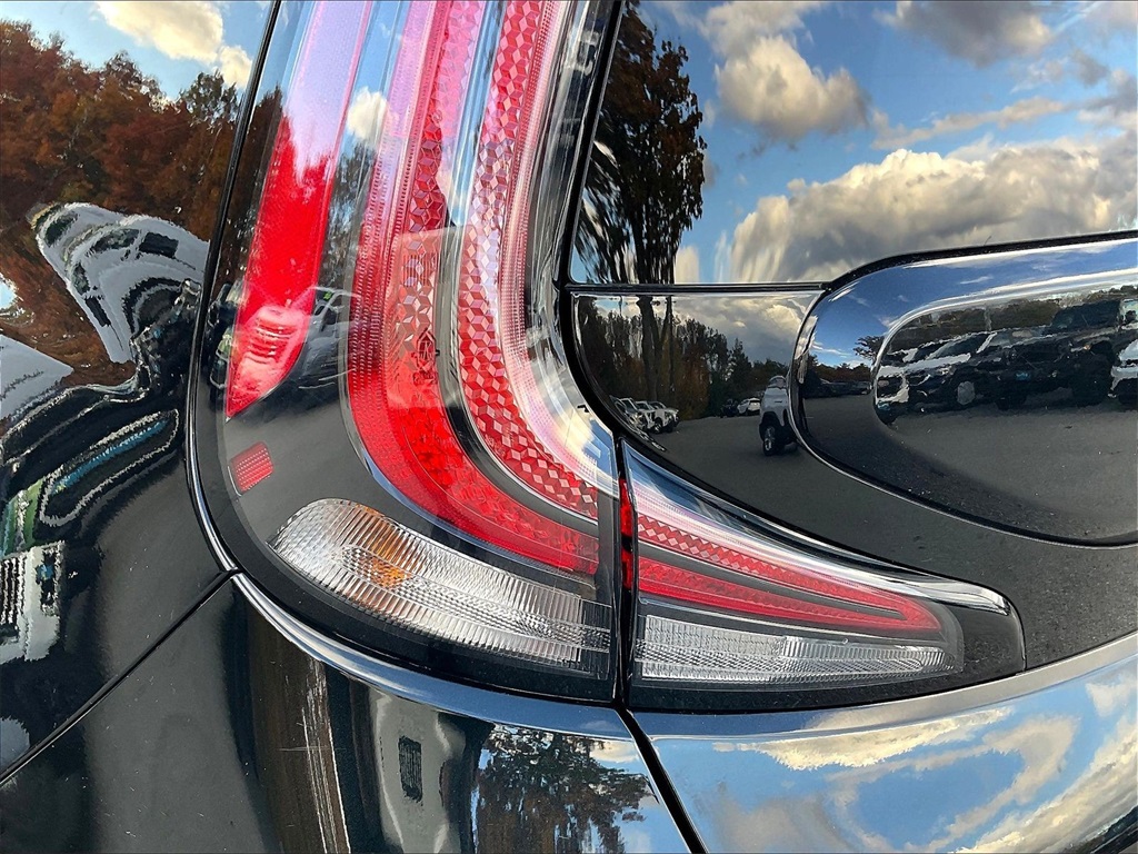 2023 Kia Soul EX - Photo 31