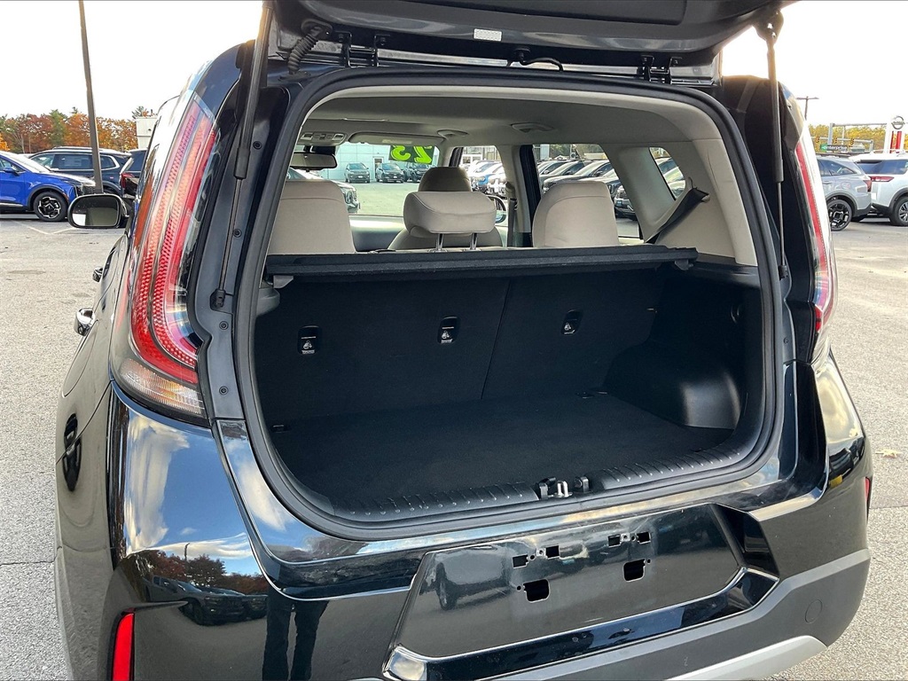 2023 Kia Soul EX - Photo 35