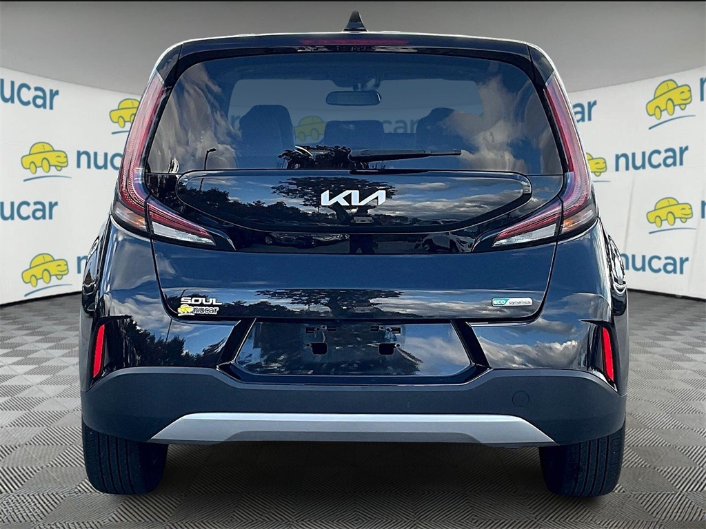 2023 Kia Soul EX - Photo 5