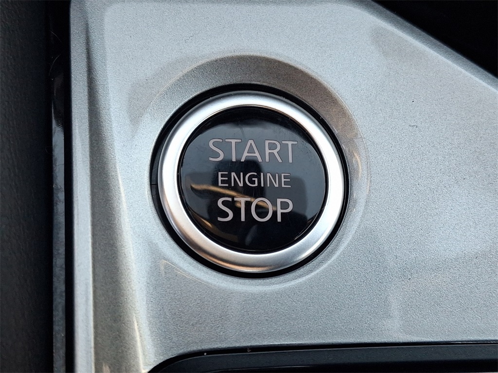 2025 Nissan Altima 2.5 SR - Photo 15
