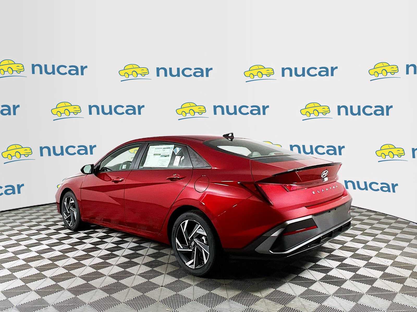 2025 Hyundai Elantra SEL Sport - Photo 4