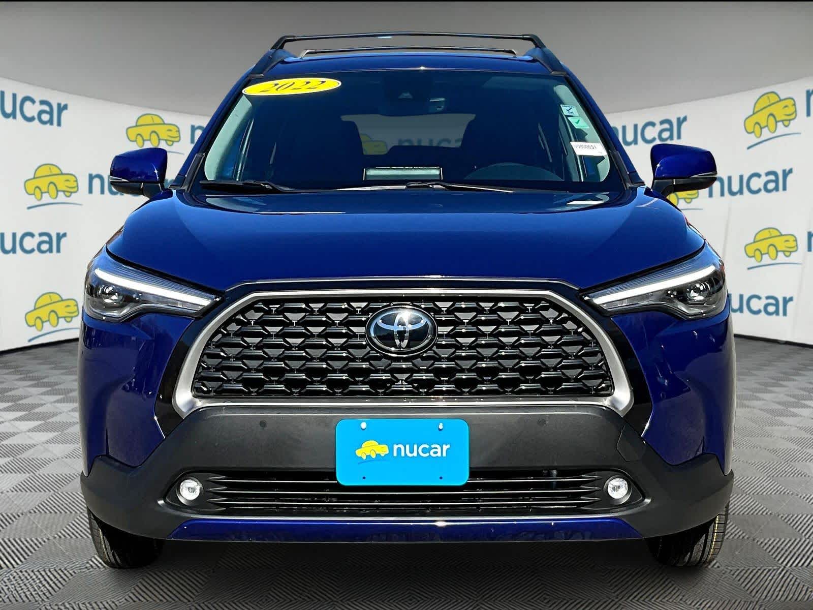 2022 Toyota Corolla Cross XLE - Photo 2