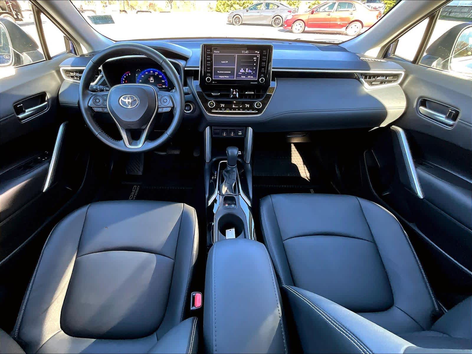 2022 Toyota Corolla Cross XLE - Photo 21