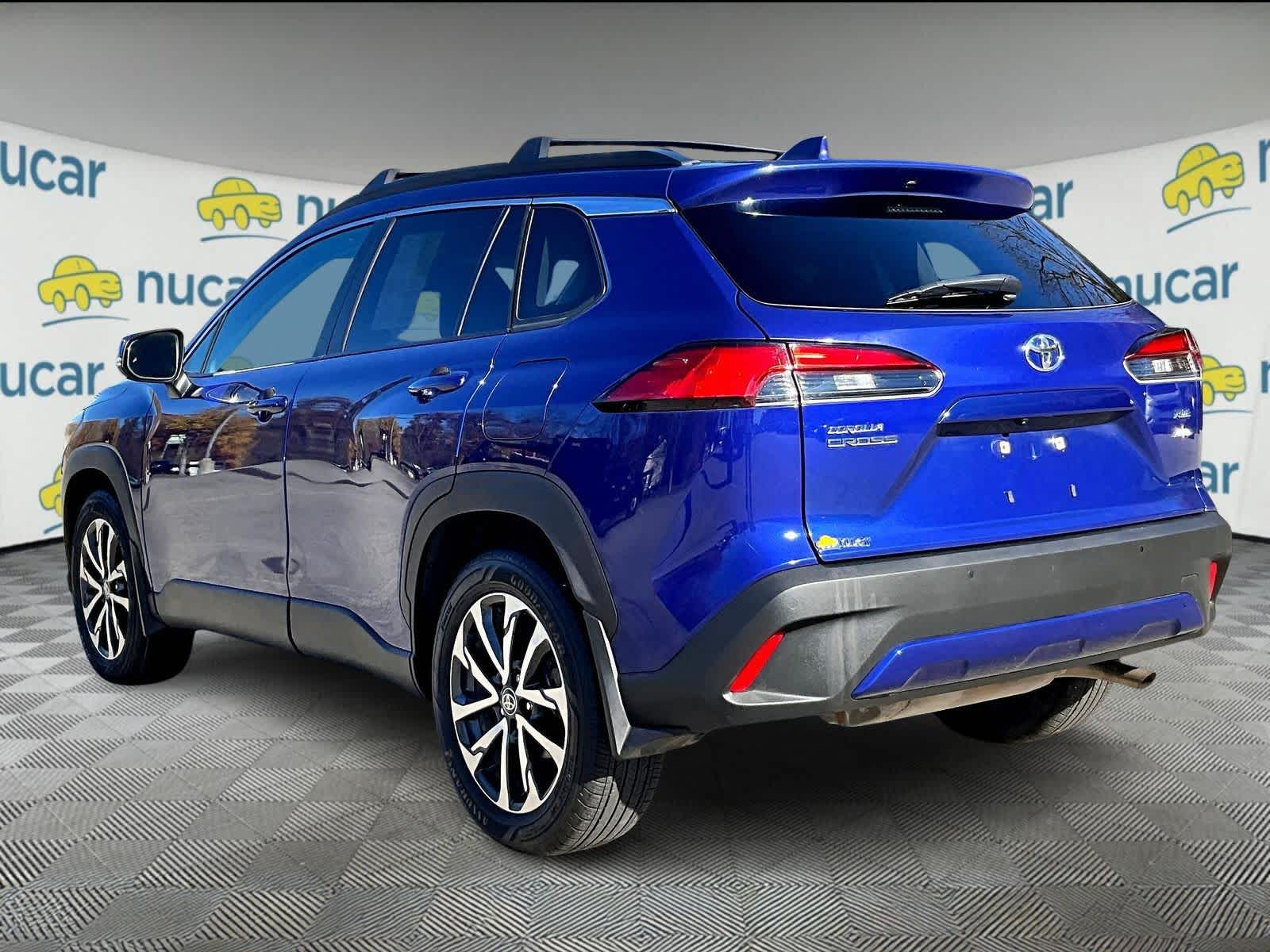 2022 Toyota Corolla Cross XLE - Photo 4