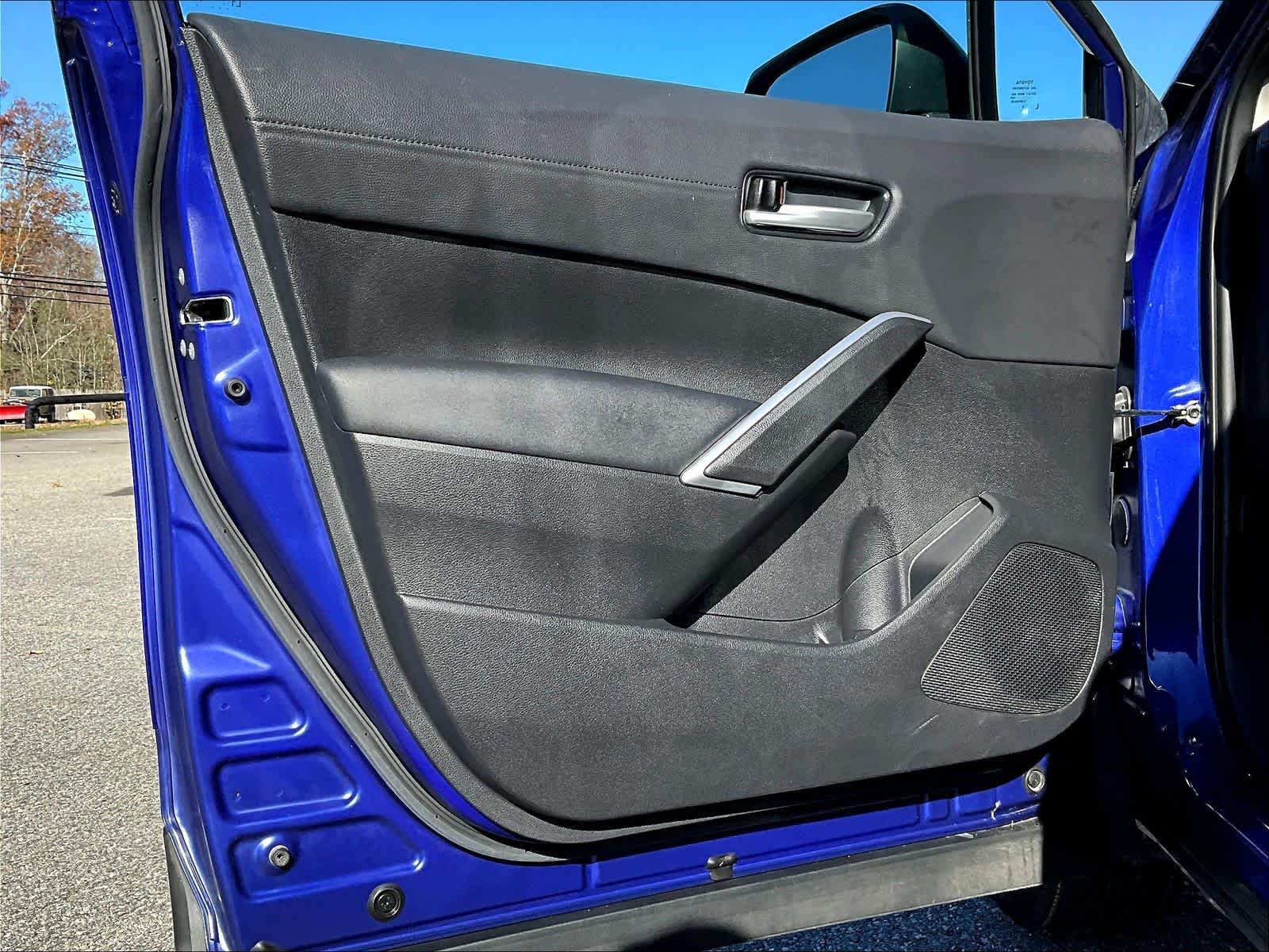 2022 Toyota Corolla Cross XLE - Photo 9