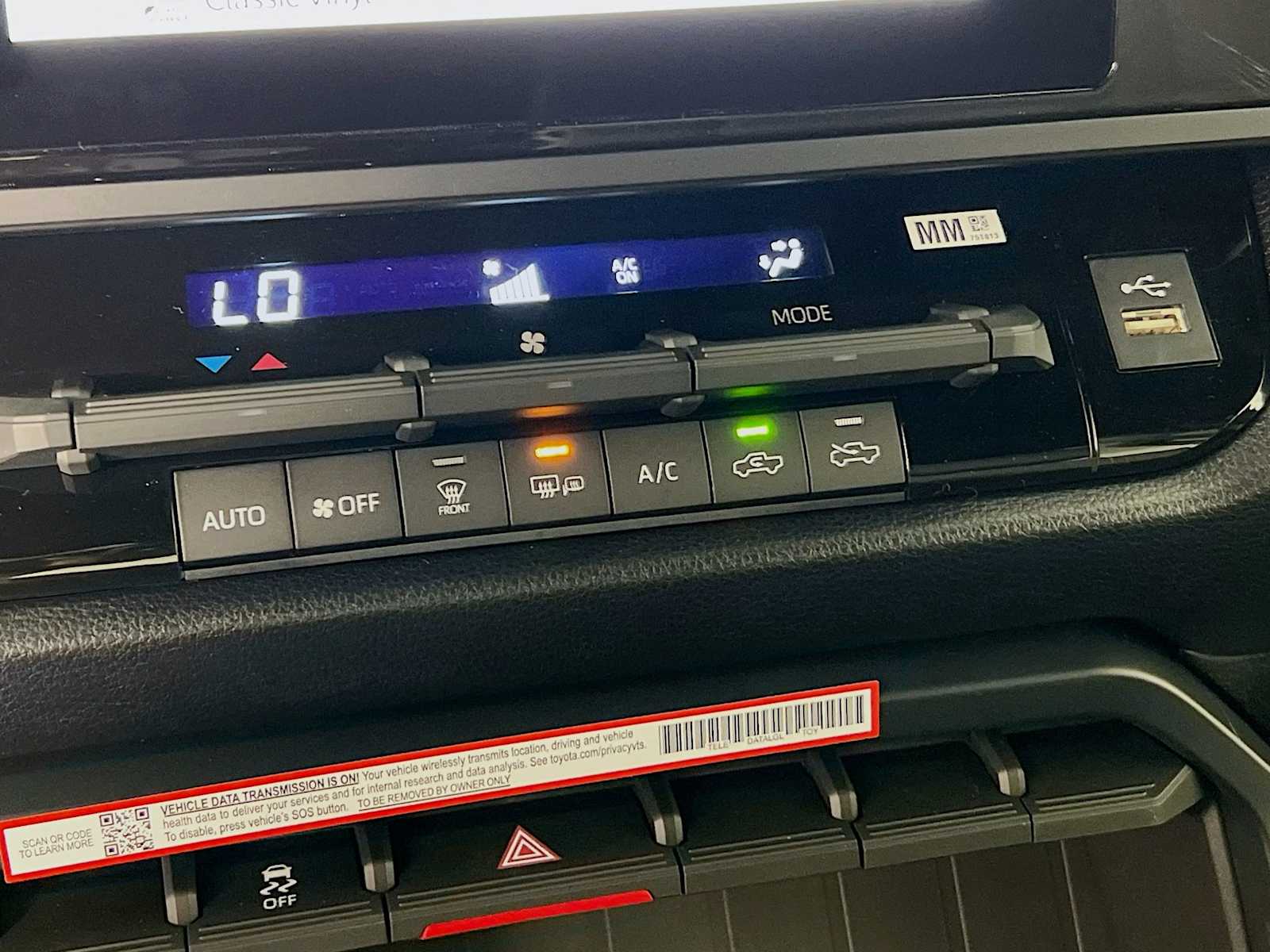 2025 Toyota Tundra SR5 - Photo 10