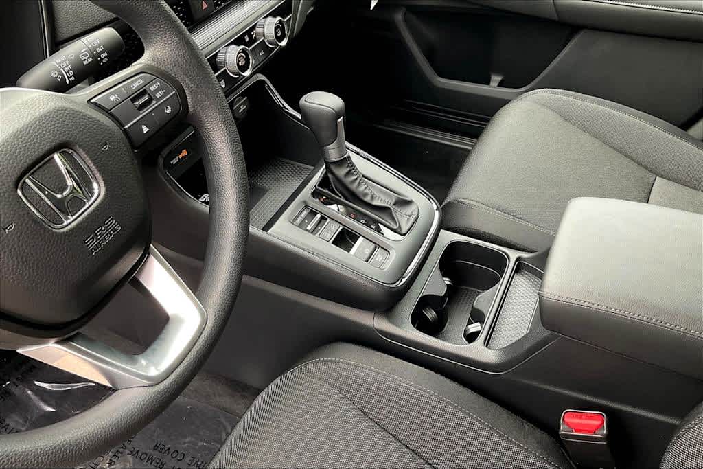 2026 Honda CR-V LX - Photo 13