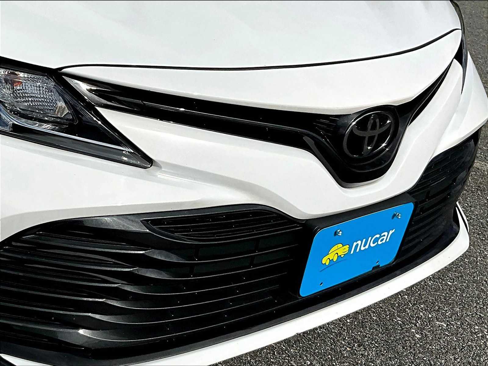 2020 Toyota Camry LE - Photo 31