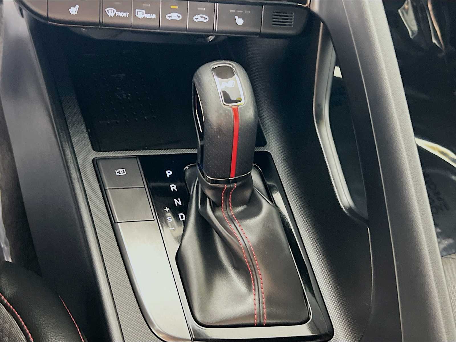 2023 Hyundai Elantra N Line - Photo 17