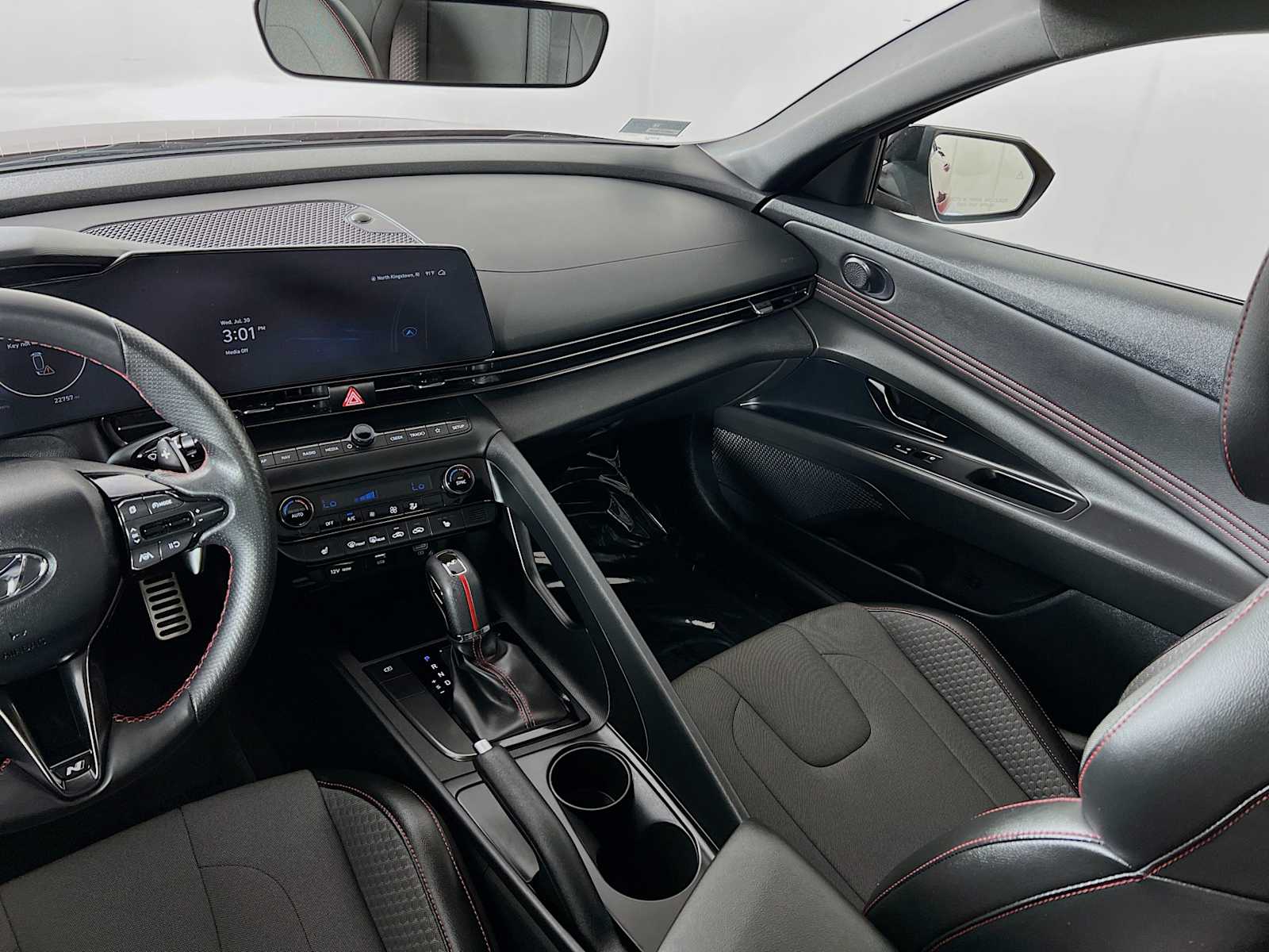 2023 Hyundai Elantra N Line - Photo 25