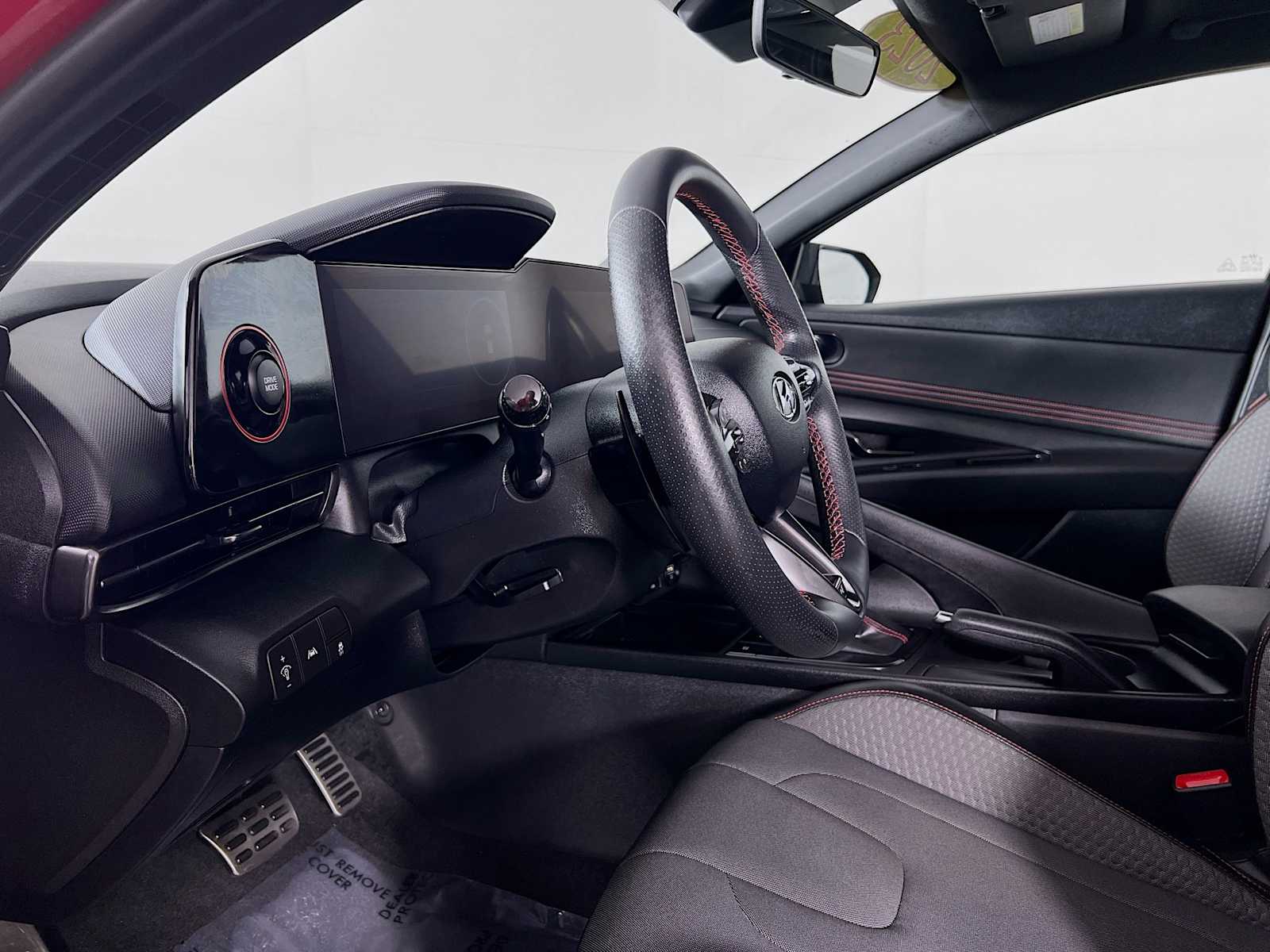 2023 Hyundai Elantra N Line - Photo 9
