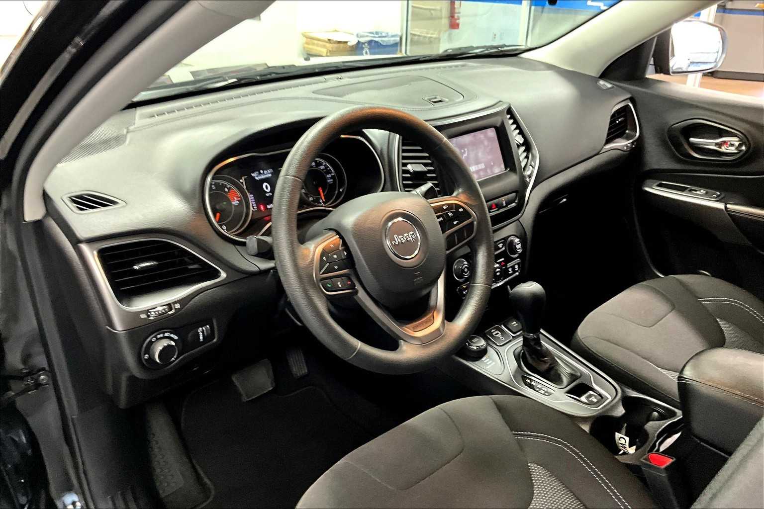 2021 Jeep Cherokee Latitude - Photo 8