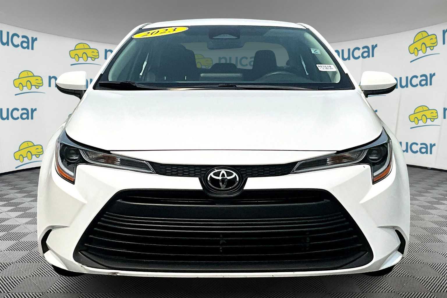2023 Toyota Corolla LE - Photo 2