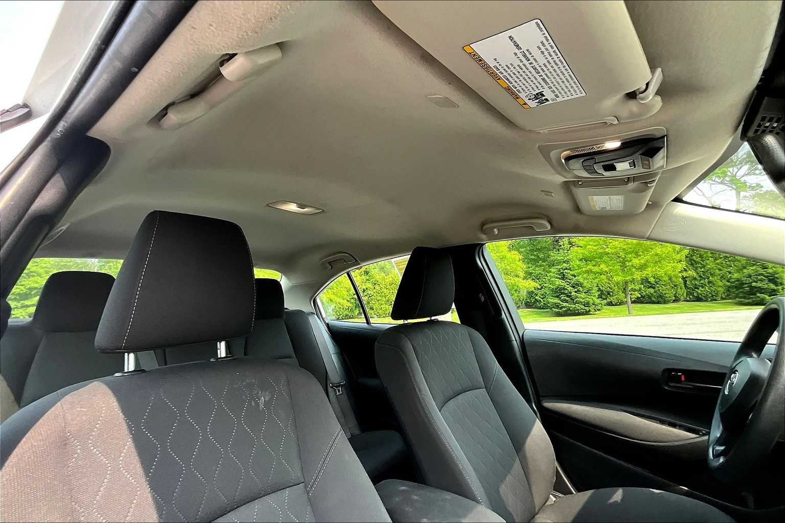 2023 Toyota Corolla LE - Photo 22