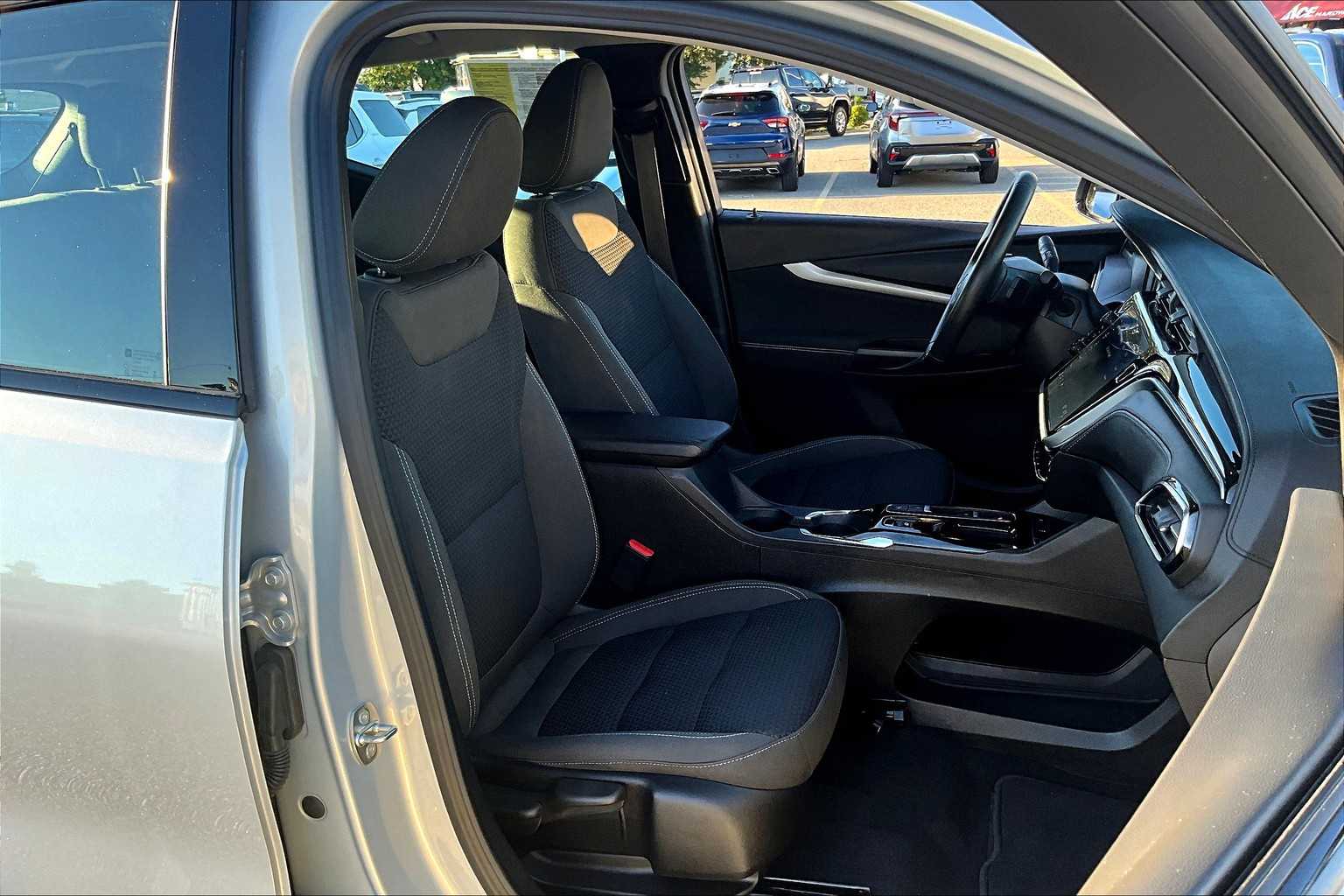 2023 Chevrolet Bolt EUV LT - Photo 11