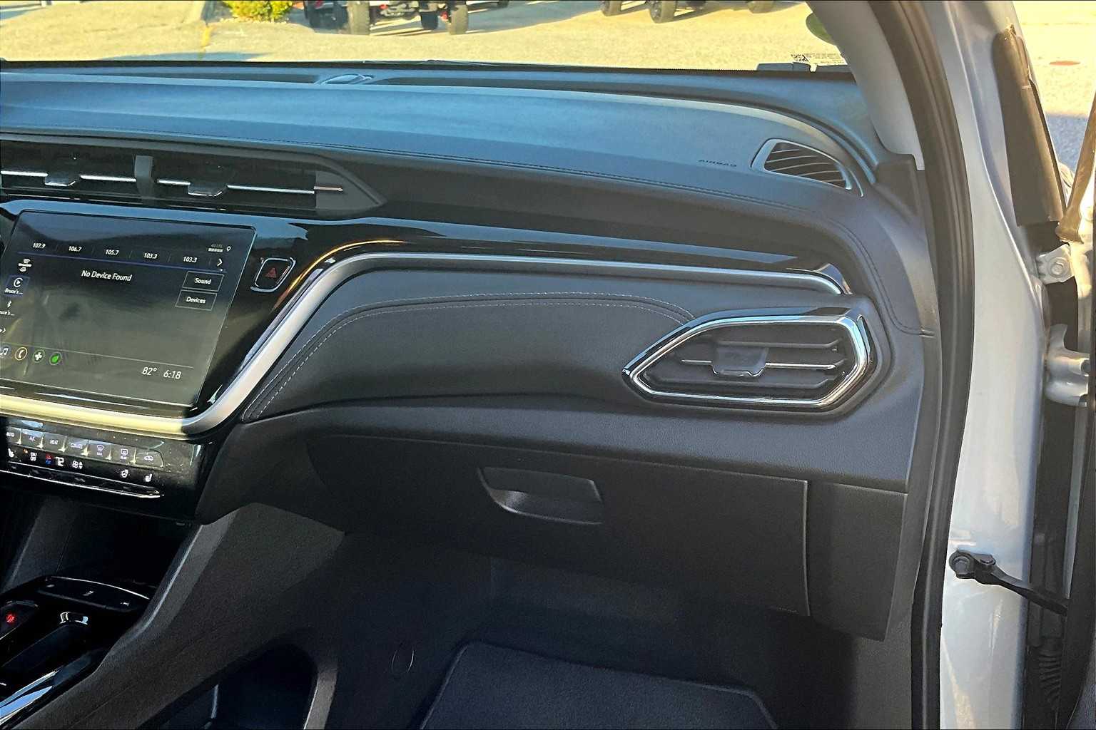 2023 Chevrolet Bolt EUV LT - Photo 13