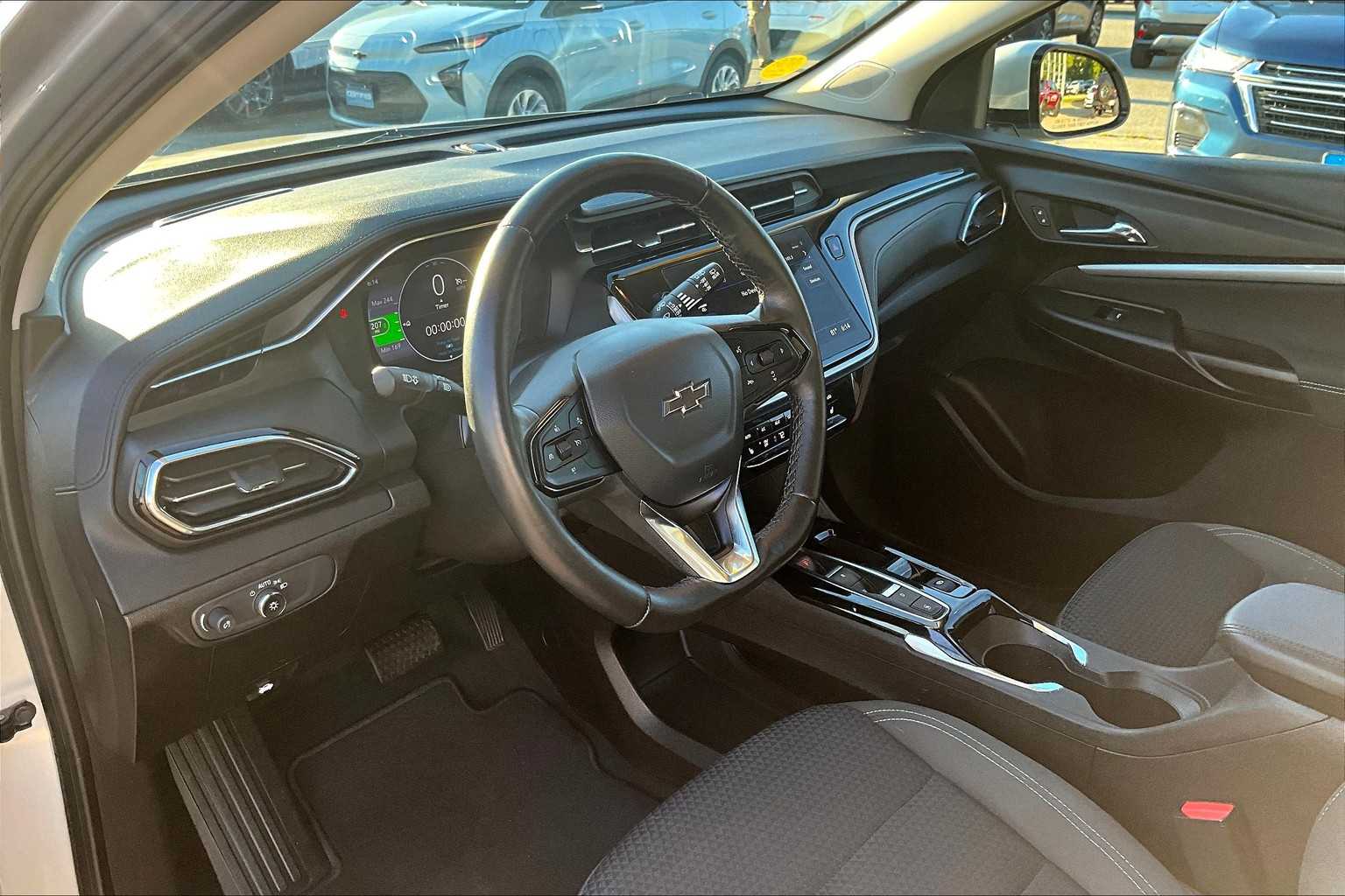 2023 Chevrolet Bolt EUV LT - Photo 8