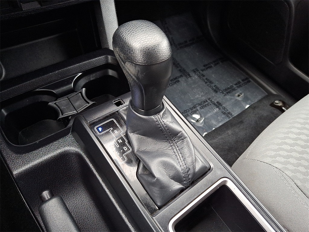 2022 Toyota Tacoma SR - Photo 14