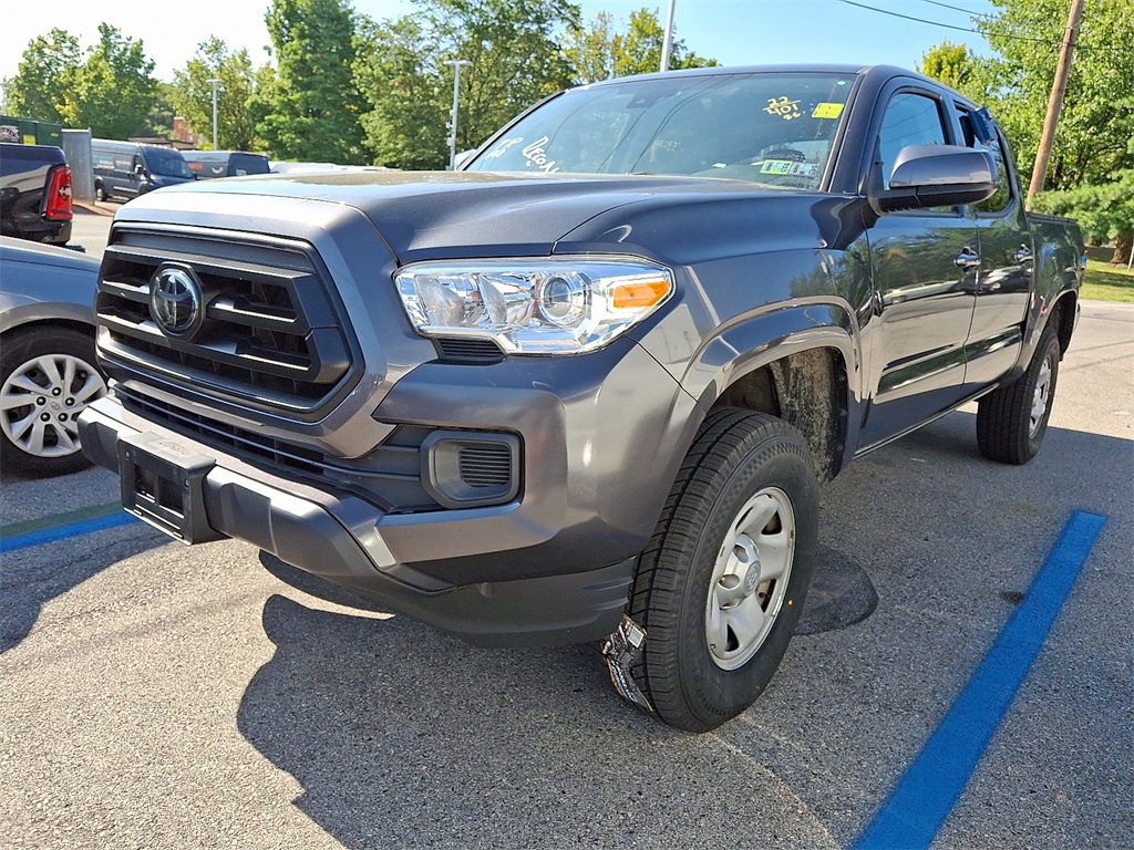 2022 Toyota Tacoma SR - Photo 3
