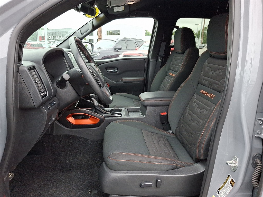 2022 Nissan Frontier PRO-4X - Photo 13