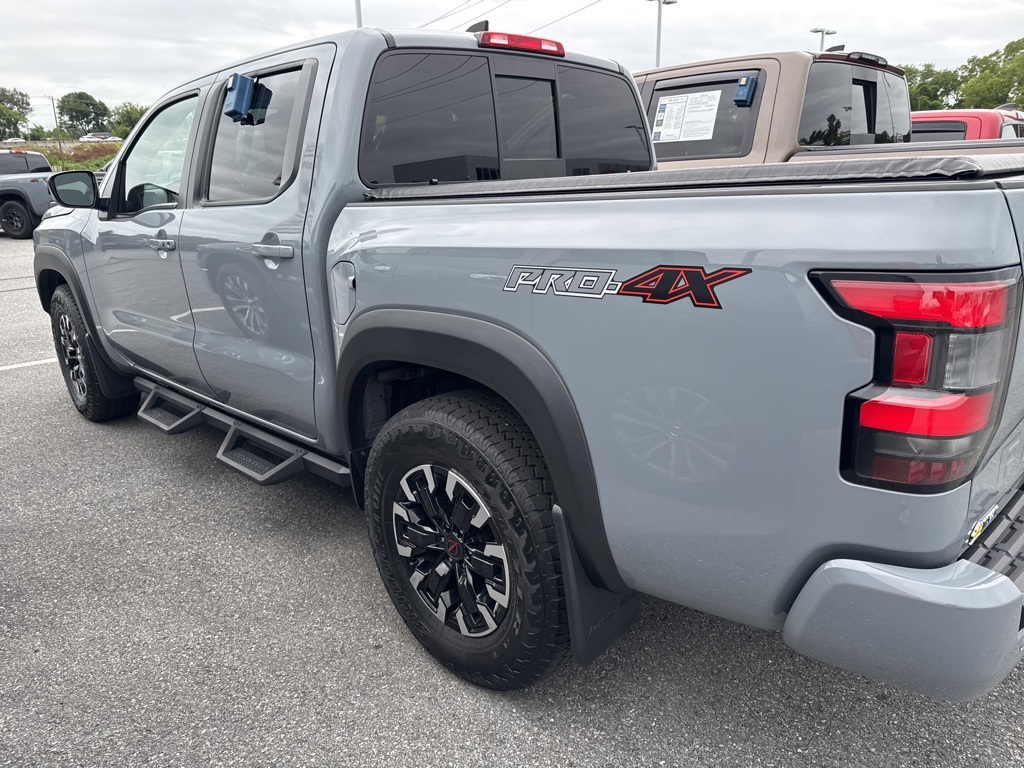 2022 Nissan Frontier PRO-4X - Photo 5