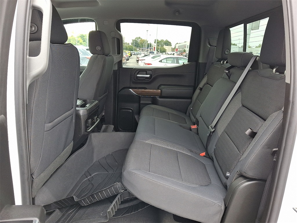 2019 Chevrolet Silverado 1500 RST - Photo 11