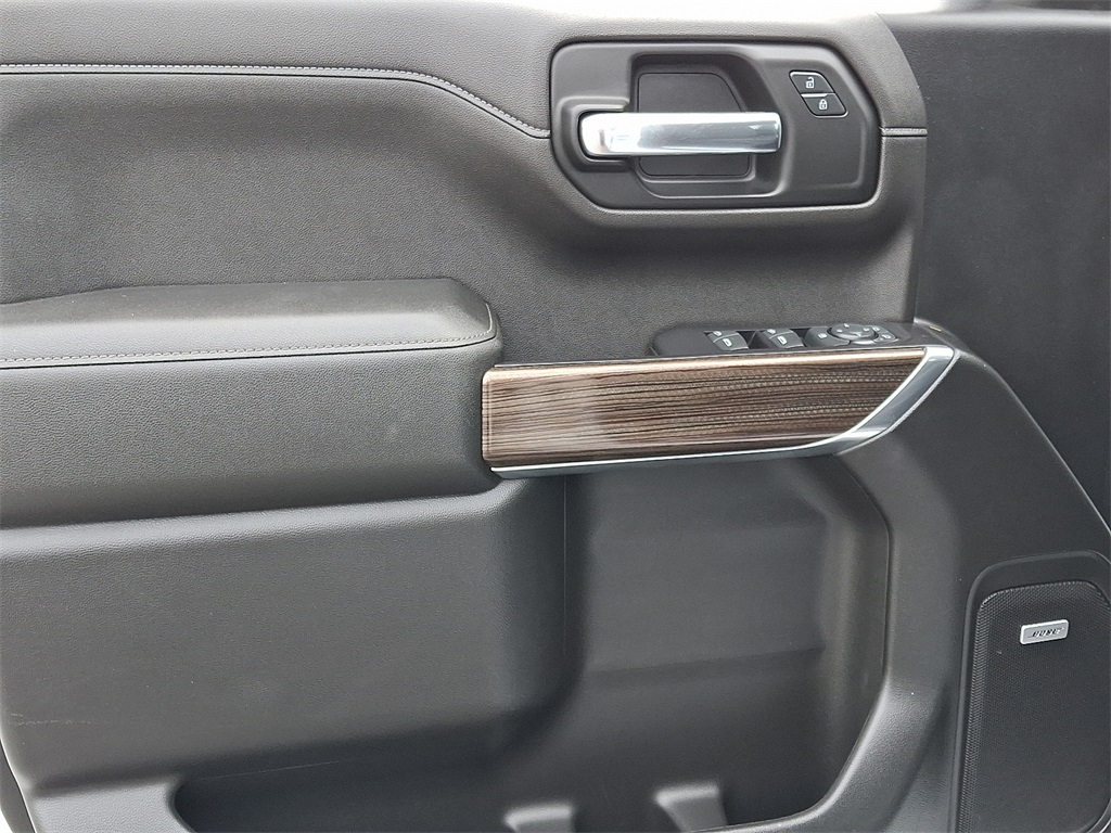 2019 Chevrolet Silverado 1500 RST - Photo 13
