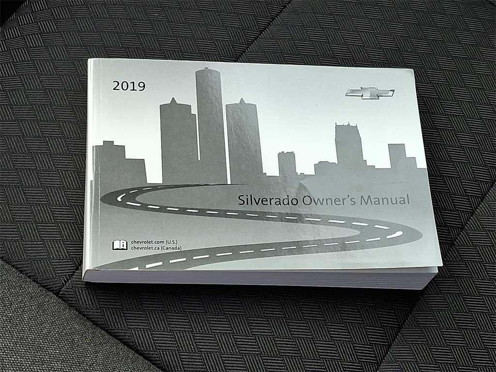 2019 Chevrolet Silverado 1500 RST - Photo 26