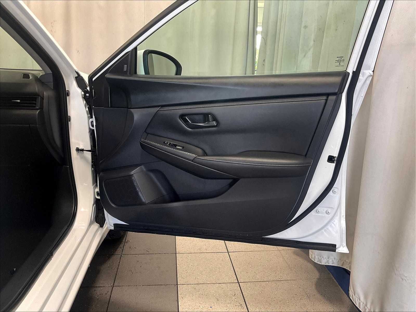 2024 Nissan Sentra S - Photo 12