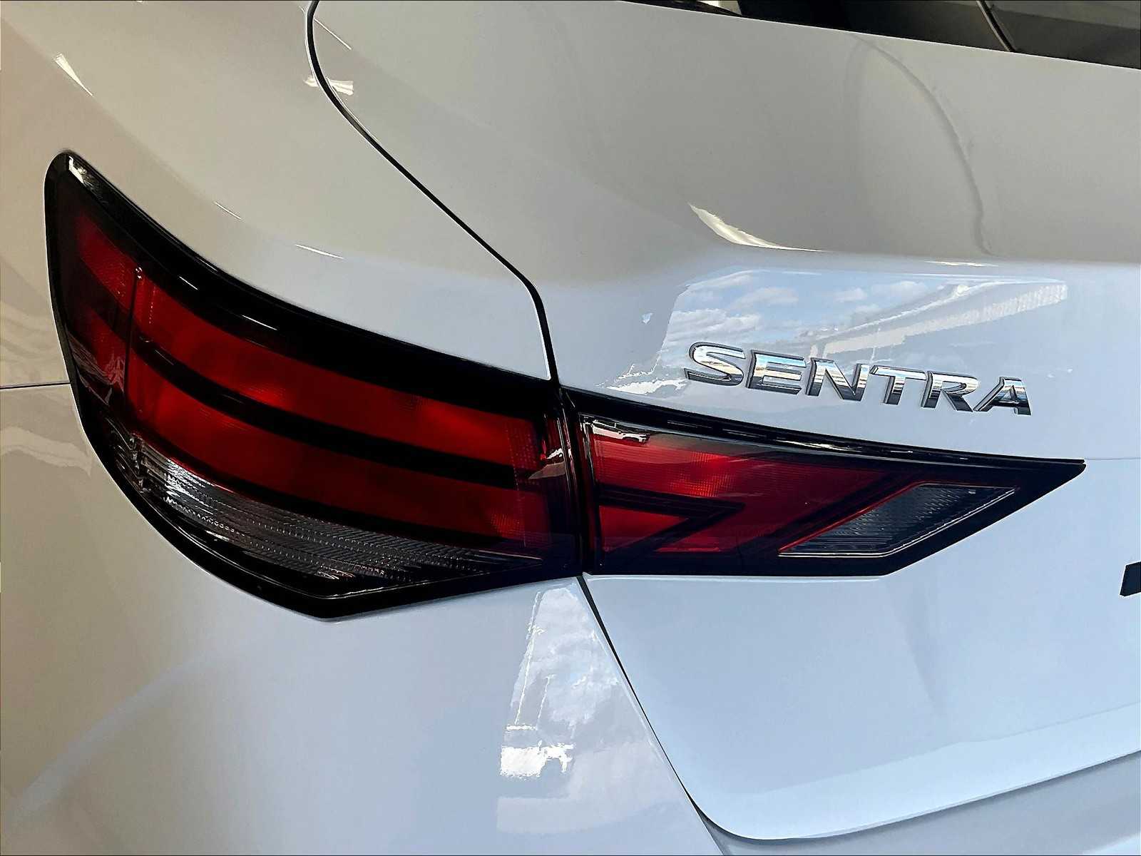 2024 Nissan Sentra S - Photo 33