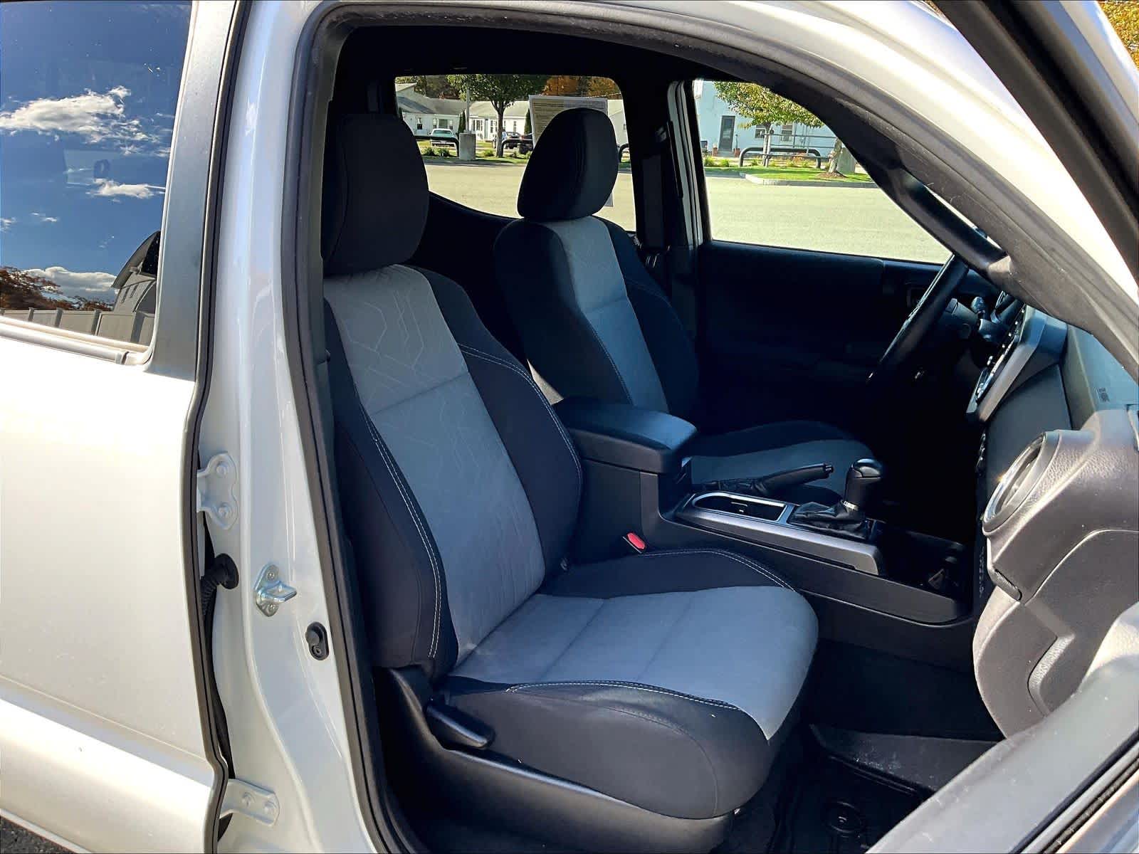 2021 Toyota Tacoma TRD Off Road - Photo 11