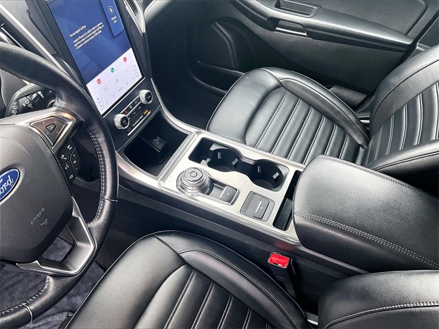 2022 Ford Edge SEL - Photo 15