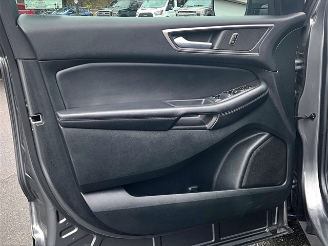 2022 Ford Edge SEL - Photo 18