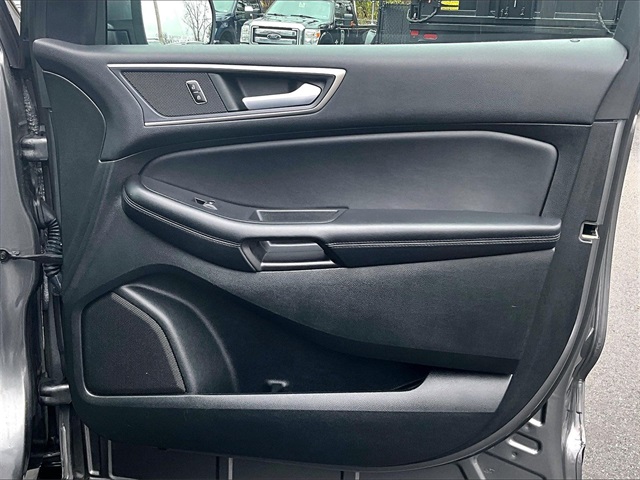 2022 Ford Edge SEL - Photo 19