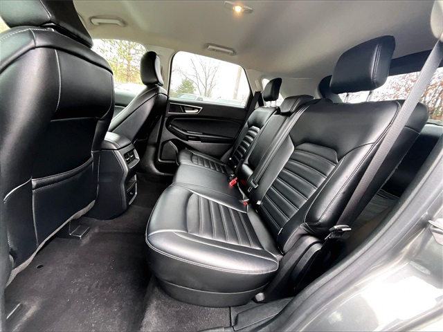 2022 Ford Edge SEL - Photo 21
