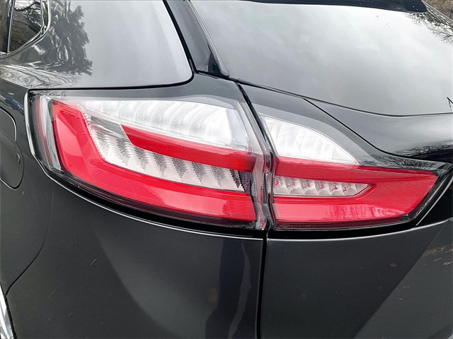 2022 Ford Edge SEL - Photo 31