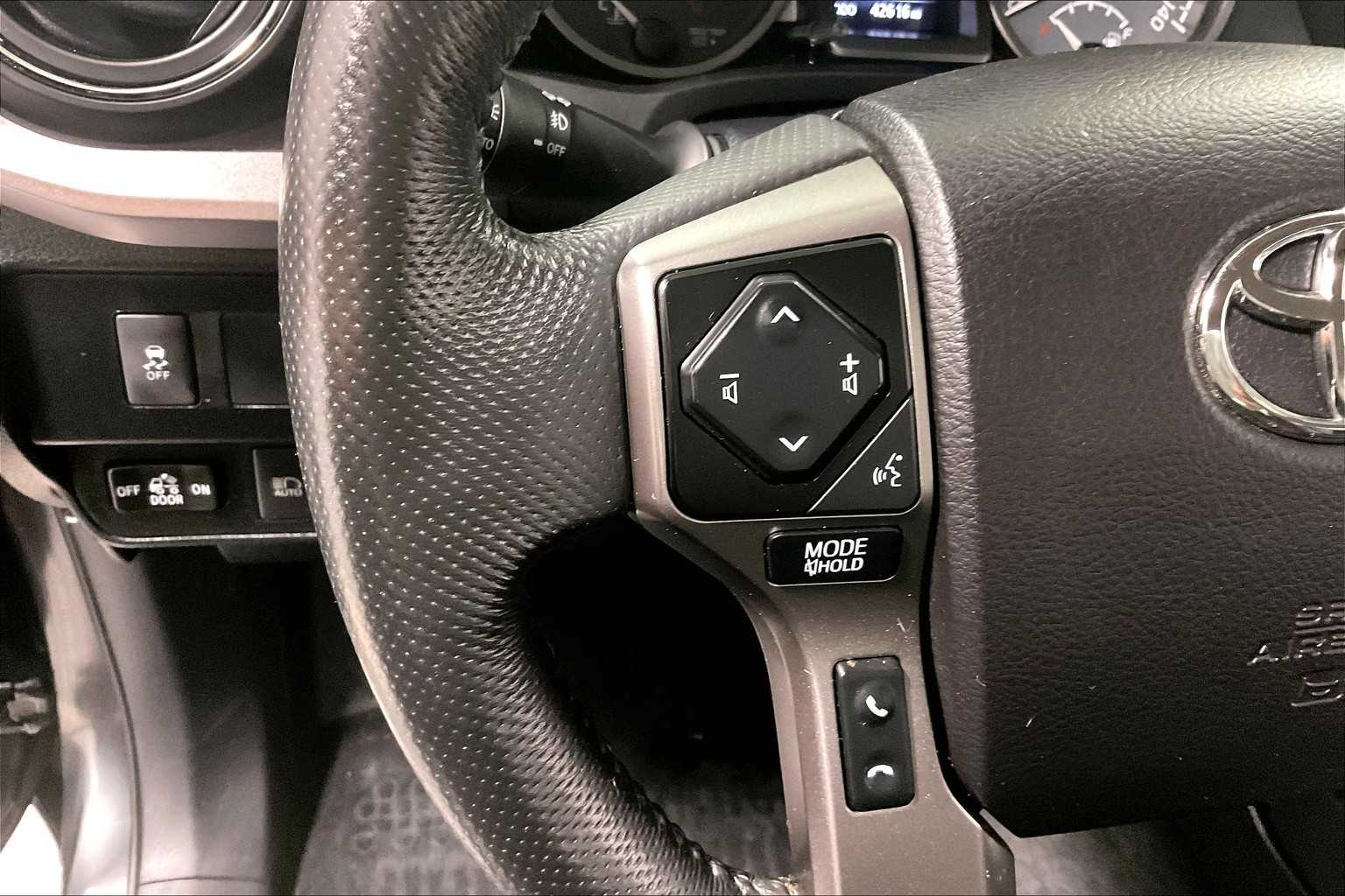 2021 Toyota Tacoma SR5 - Photo 22