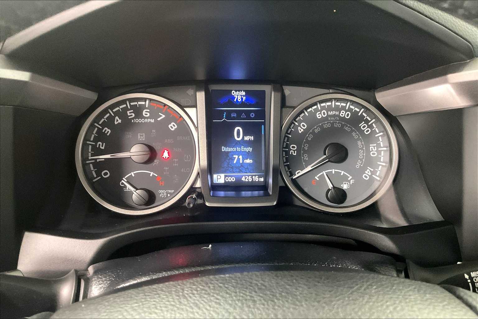 2021 Toyota Tacoma SR5 - Photo 24