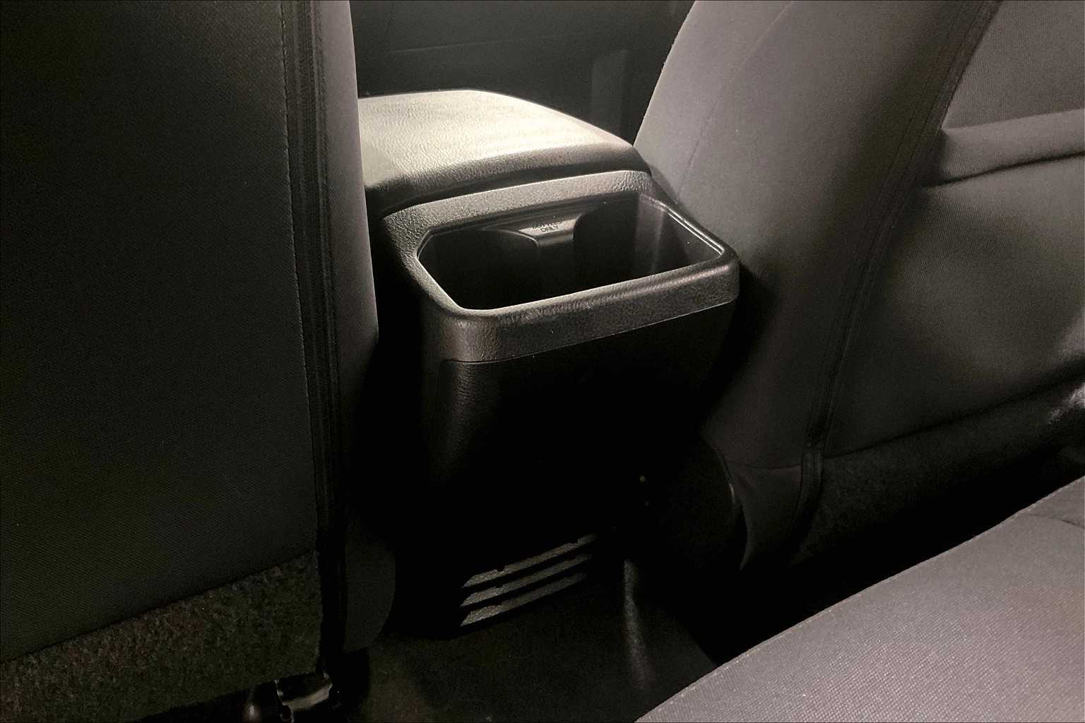 2021 Toyota Tacoma SR5 - Photo 27