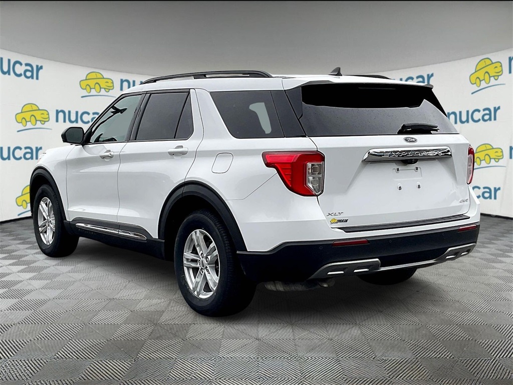 2021 Ford Explorer XLT - Photo 4